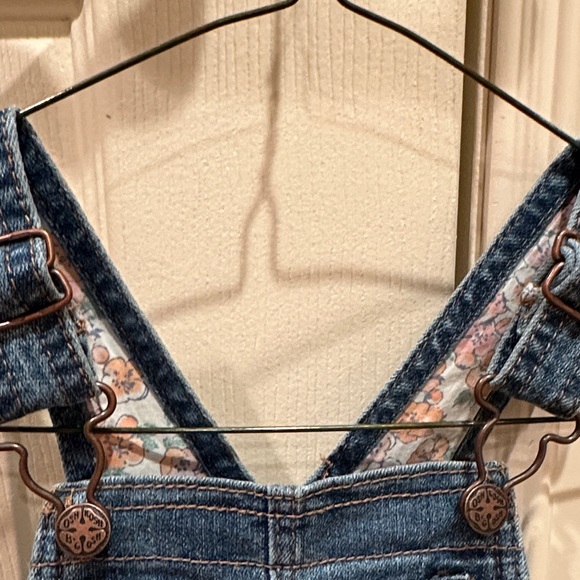 OshKosh B'gosh Blue Denim Overalls - Picture 3 of 4